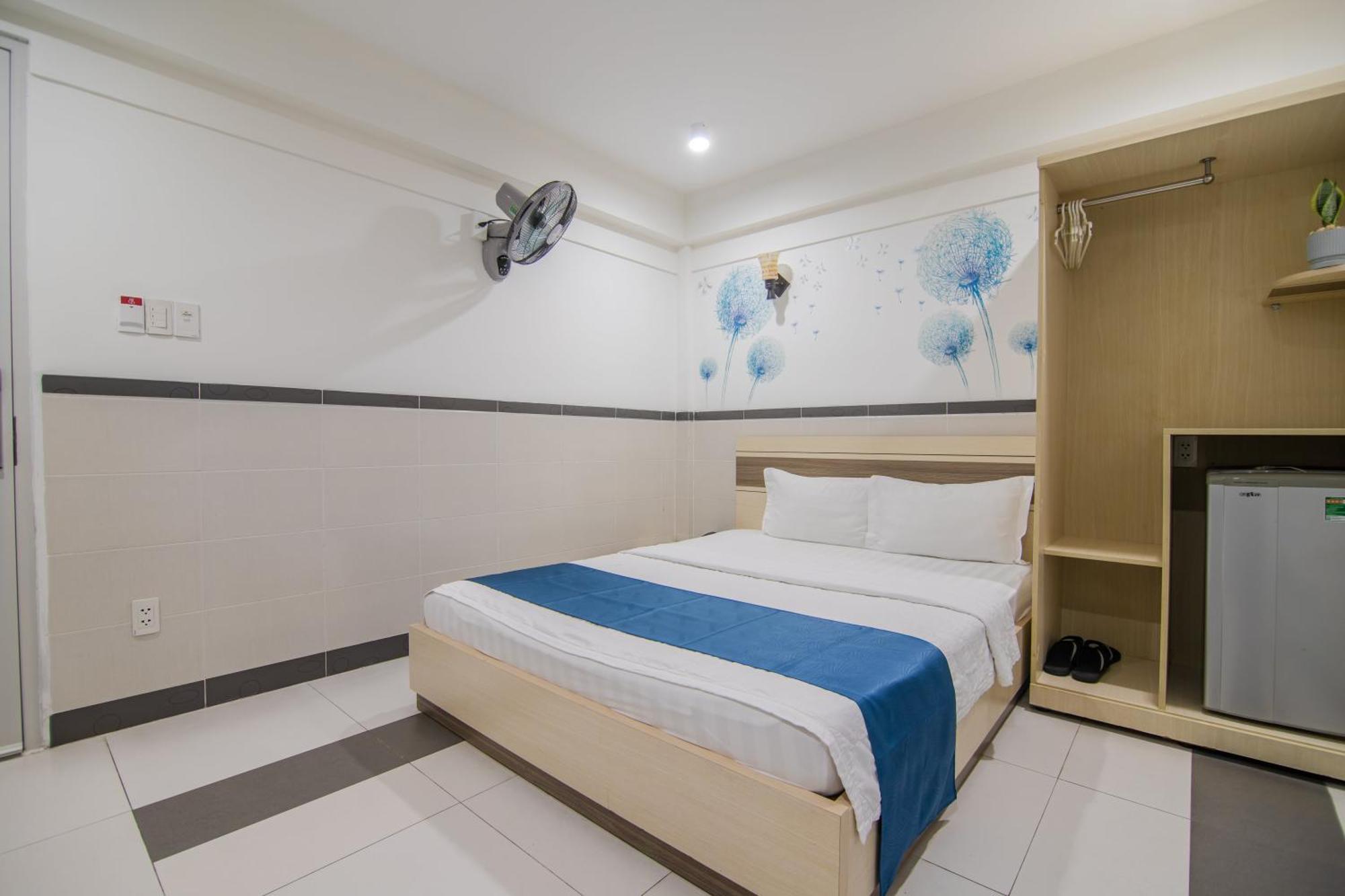Bin Bin Hotel 5 - Near Lotte Mart D7 Bandar Ho Chi Minh Luaran gambar