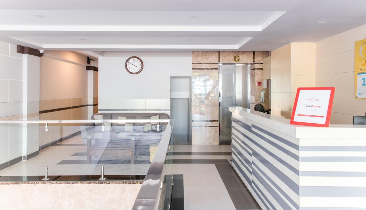 Bin Bin Hotel 5 - Near Lotte Mart D7 Bandar Ho Chi Minh Luaran gambar
